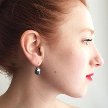 Load image into Gallery viewer, Arch Drop Earrings