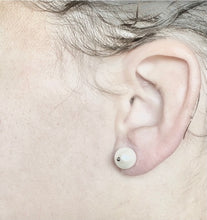 Load image into Gallery viewer, The Petite Collection White Baroque Pearl Stud Earrings