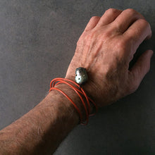 Load image into Gallery viewer, Orange Leather Cord and Black Pearl Bracelet